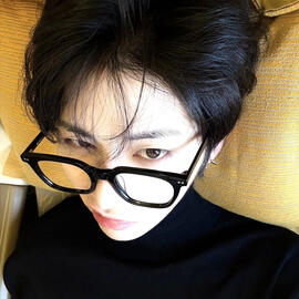 : ̀➛ 웰컴 스위트 소울 ! ◡̈